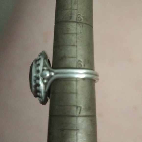 Vtg. Sterling silver and yellow topaz ring size 6 - Picture 6 of 7